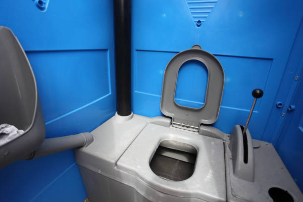 Best Portable toilet rental cost  in Baileys Crossroads, VA